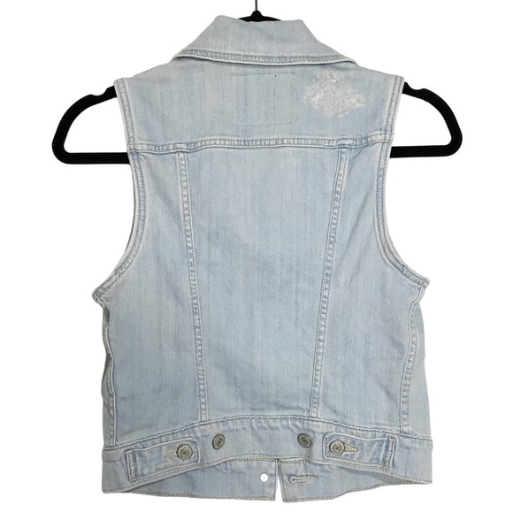 Levi’s Light Wash Distressed Denim Vest - Picture 3 of 6